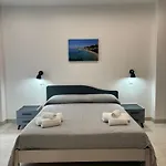 Javelin's מלון דירות 4*