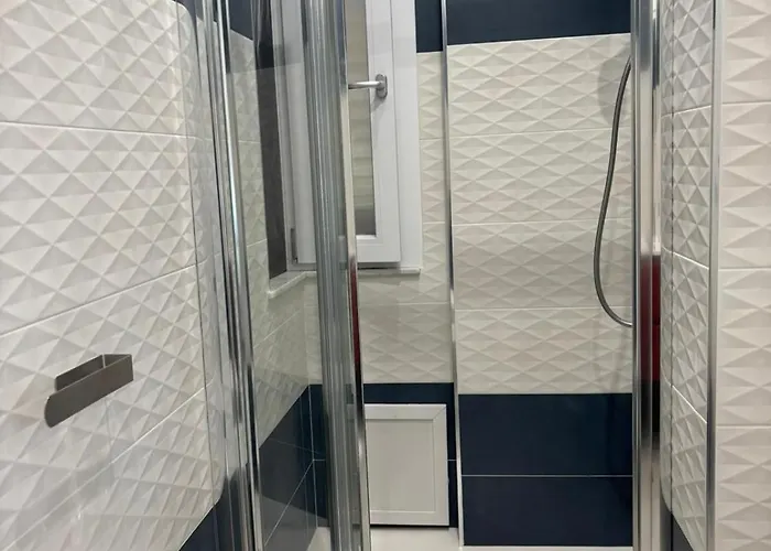 Javelin's Aparthotel