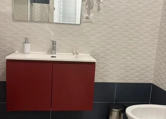 Javelin's Aparthotel