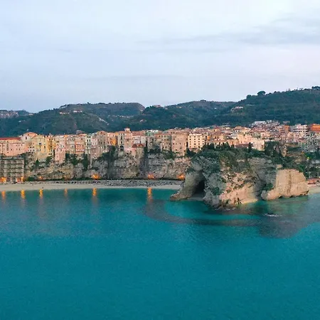 Javelin's Hotel apartamentowy Tropea