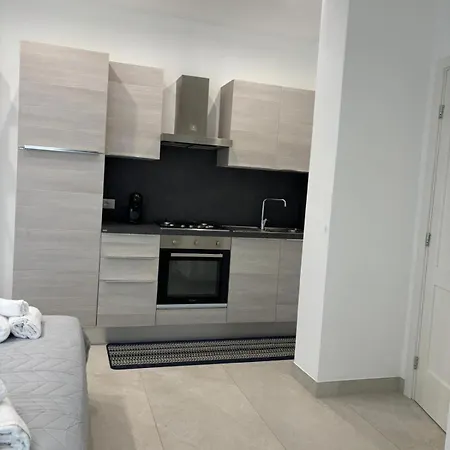 Hotel apartamentowy Javelin's *