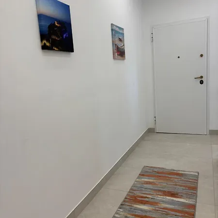 Hotel apartamentowy Javelin's *